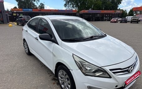 Hyundai Solaris II рестайлинг, 2016 год, 410 000 рублей, 4 фотография