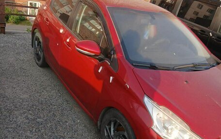 Peugeot 208 II, 2013 год, 542 500 рублей, 2 фотография