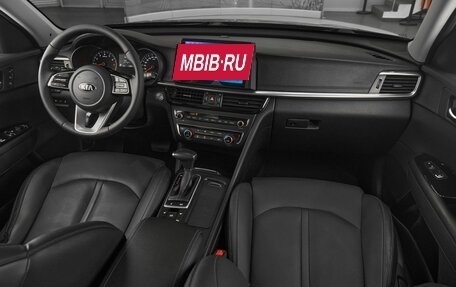 KIA Optima IV, 2018 год, 1 349 000 рублей, 10 фотография