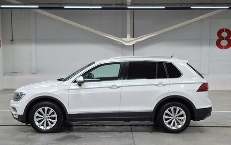 Volkswagen Tiguan II, 2016 год, 1 999 000 рублей, 12 фотография