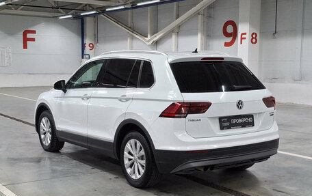 Volkswagen Tiguan II, 2016 год, 1 999 000 рублей, 11 фотография