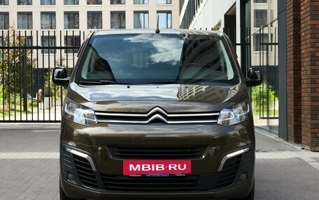 Citroen SpaceTourer I, 2018 год, 2 400 000 рублей, 3 фотография