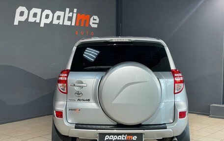 Toyota RAV4, 2011 год, 1 650 000 рублей, 4 фотография