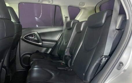 Toyota RAV4, 2011 год, 1 650 000 рублей, 13 фотография