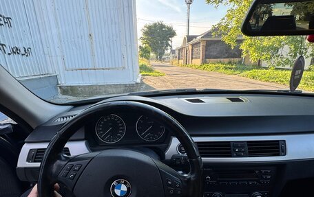 BMW 3 серия, 2011 год, 970 000 рублей, 7 фотография