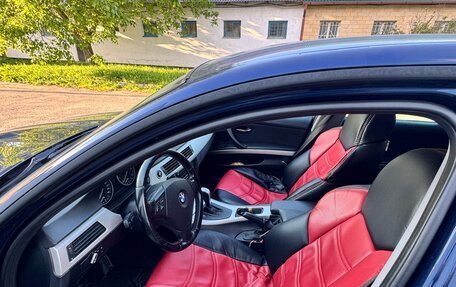 BMW 3 серия, 2011 год, 970 000 рублей, 10 фотография