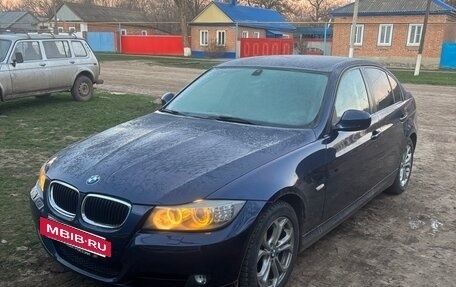 BMW 3 серия, 2011 год, 970 000 рублей, 12 фотография