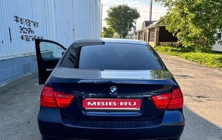 BMW 3 серия, 2011 год, 970 000 рублей, 6 фотография