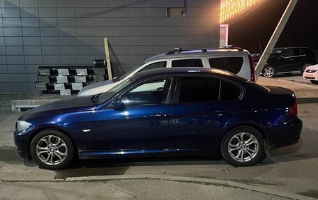 BMW 3 серия, 2011 год, 970 000 рублей, 13 фотография