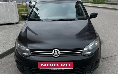 Volkswagen Polo VI (EU Market), 2010 год, 455 000 рублей, 2 фотография