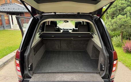 Land Rover Range Rover IV рестайлинг, 2016 год, 4 500 000 рублей, 25 фотография