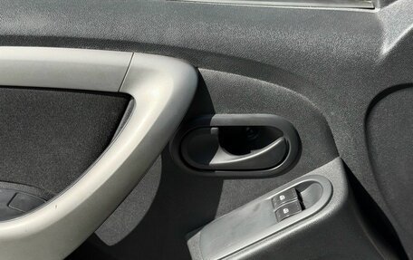 Renault Duster I рестайлинг, 2014 год, 990 000 рублей, 20 фотография