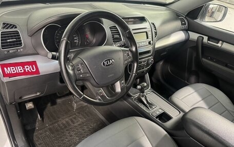 KIA Sorento II рестайлинг, 2013 год, 1 599 800 рублей, 8 фотография