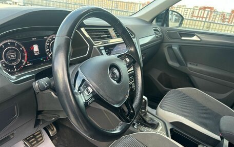 Volkswagen Tiguan II, 2018 год, 2 492 000 рублей, 11 фотография