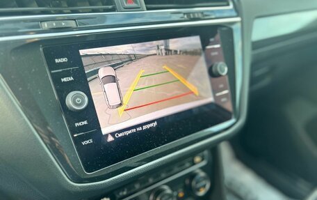 Volkswagen Tiguan II, 2018 год, 2 492 000 рублей, 17 фотография