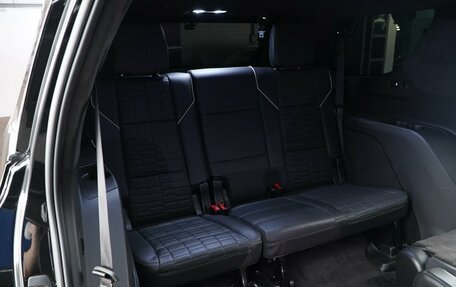 Cadillac Escalade V, 2023 год, 10 527 077 рублей, 13 фотография