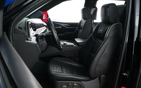 Cadillac Escalade V, 2023 год, 10 527 077 рублей, 15 фотография