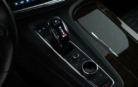 Cadillac Escalade V, 2023 год, 10 527 077 рублей, 28 фотография