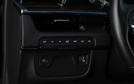 Cadillac Escalade V, 2023 год, 10 527 077 рублей, 27 фотография