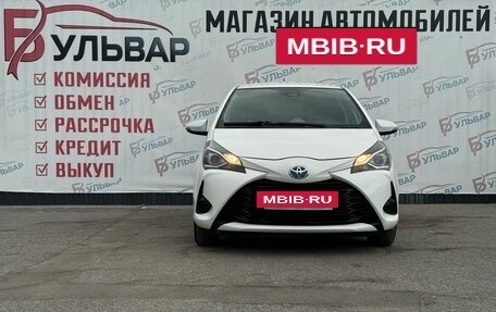 Toyota Yaris III рестайлинг, 2019 год, 1 550 000 рублей, 2 фотография