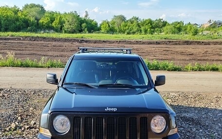 Jeep Liberty (Patriot), 2010 год, 1 000 000 рублей, 1 фотография