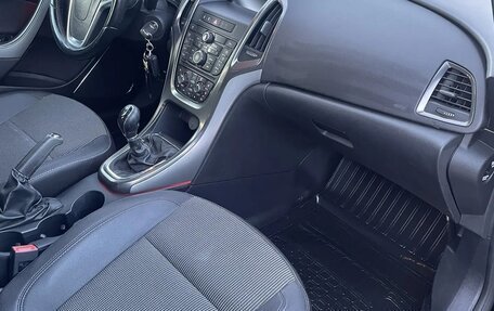Opel Astra J, 2012 год, 770 000 рублей, 8 фотография