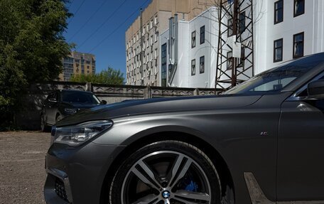 BMW 7 серия, 2018 год, 4 700 000 рублей, 2 фотография