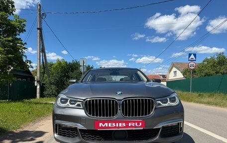 BMW 7 серия, 2018 год, 4 700 000 рублей, 24 фотография