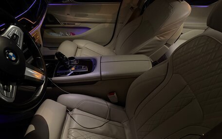 BMW 7 серия, 2018 год, 4 700 000 рублей, 38 фотография