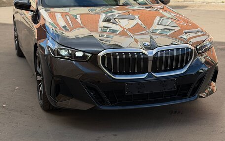 BMW 5 серия, 2023 год, 6 990 000 рублей, 8 фотография
