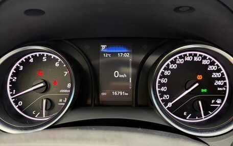 Toyota Camry, 2022 год, 3 800 000 рублей, 17 фотография