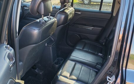 Jeep Liberty (Patriot), 2010 год, 1 000 000 рублей, 10 фотография