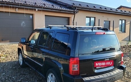 Jeep Liberty (Patriot), 2010 год, 1 000 000 рублей, 6 фотография