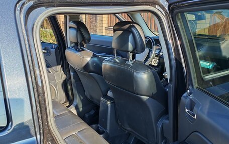 Jeep Liberty (Patriot), 2010 год, 1 000 000 рублей, 15 фотография