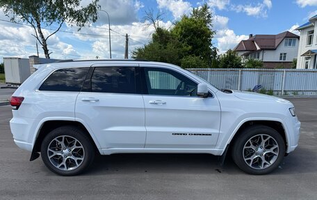 Jeep Grand Cherokee, 2021 год, 4 500 000 рублей, 5 фотография