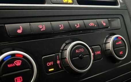 Volkswagen Touran III, 2012 год, 750 000 рублей, 17 фотография