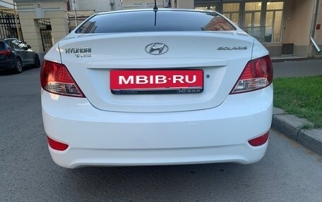 Hyundai Solaris II рестайлинг, 2011 год, 950 000 рублей, 5 фотография