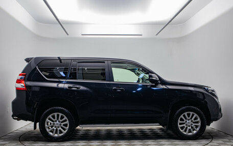 Toyota Land Cruiser Prado 150 рестайлинг 2, 2014 год, 3 290 000 рублей, 4 фотография