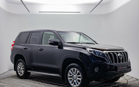 Toyota Land Cruiser Prado 150 рестайлинг 2, 2014 год, 3 290 000 рублей, 3 фотография