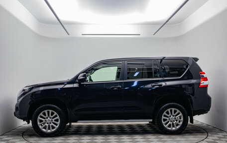 Toyota Land Cruiser Prado 150 рестайлинг 2, 2014 год, 3 290 000 рублей, 8 фотография