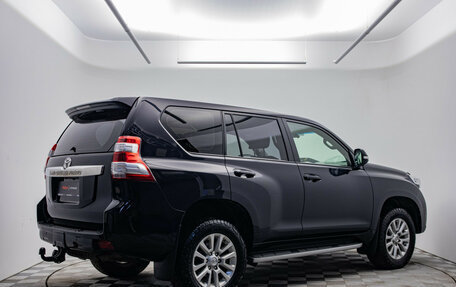 Toyota Land Cruiser Prado 150 рестайлинг 2, 2014 год, 3 290 000 рублей, 5 фотография
