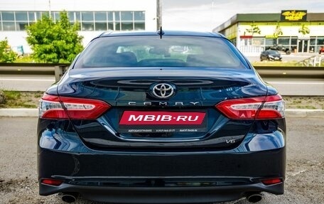 Toyota Camry, 2018 год, 2 848 000 рублей, 6 фотография