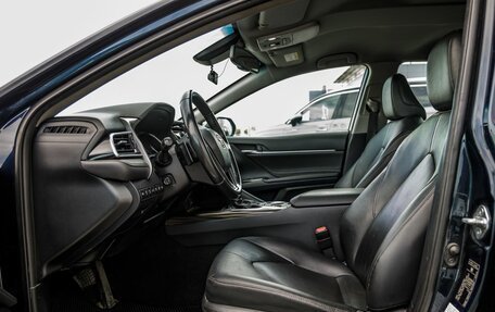 Toyota Camry, 2018 год, 2 848 000 рублей, 32 фотография