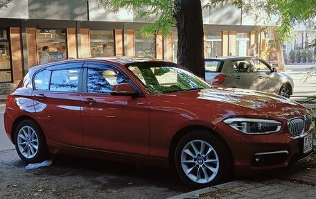 BMW 1 серия, 2018 год, 1 600 000 рублей, 2 фотография