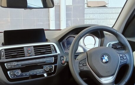 BMW 1 серия, 2018 год, 1 600 000 рублей, 8 фотография