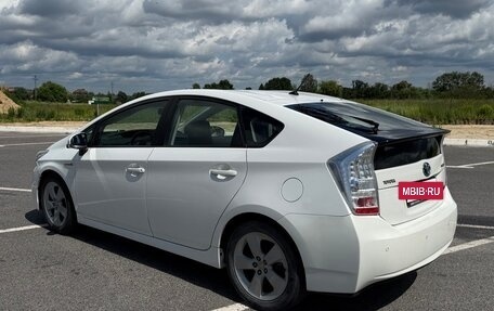 Toyota Prius, 2009 год, 1 020 000 рублей, 7 фотография