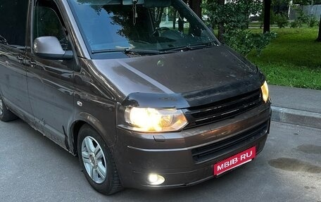 Volkswagen Multivan T5, 2009 год, 1 350 000 рублей, 1 фотография