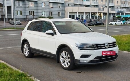Volkswagen Tiguan II, 2017 год, 2 200 000 рублей, 1 фотография