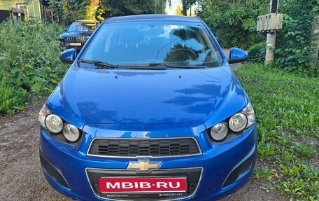 Chevrolet Aveo III, 2012 год, 700 000 рублей, 1 фотография