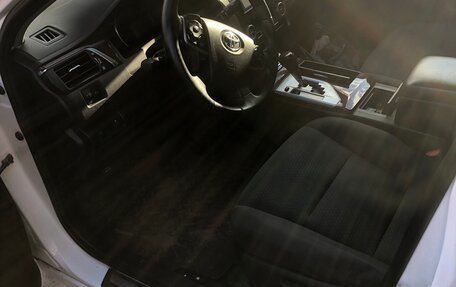 Toyota Camry, 2013 год, 1 600 000 рублей, 13 фотография